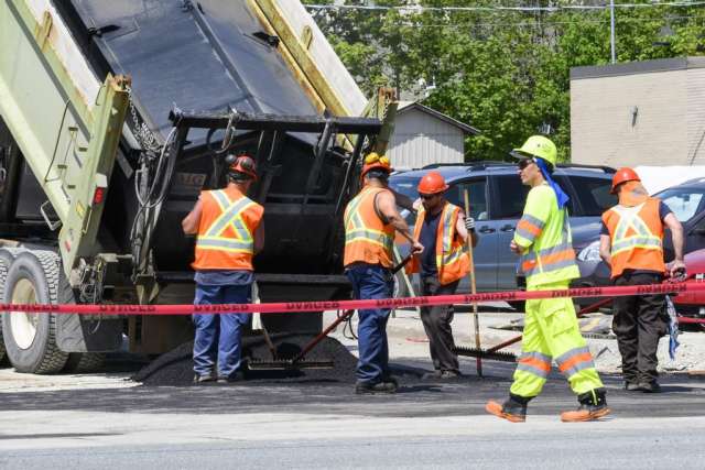 PÉNURIE DE MAIN-D'OEUVRE | Les employés municipaux en fuite