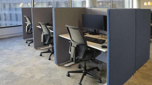 Travail hybride : des insatisfactions dans la fonction publique québécoise